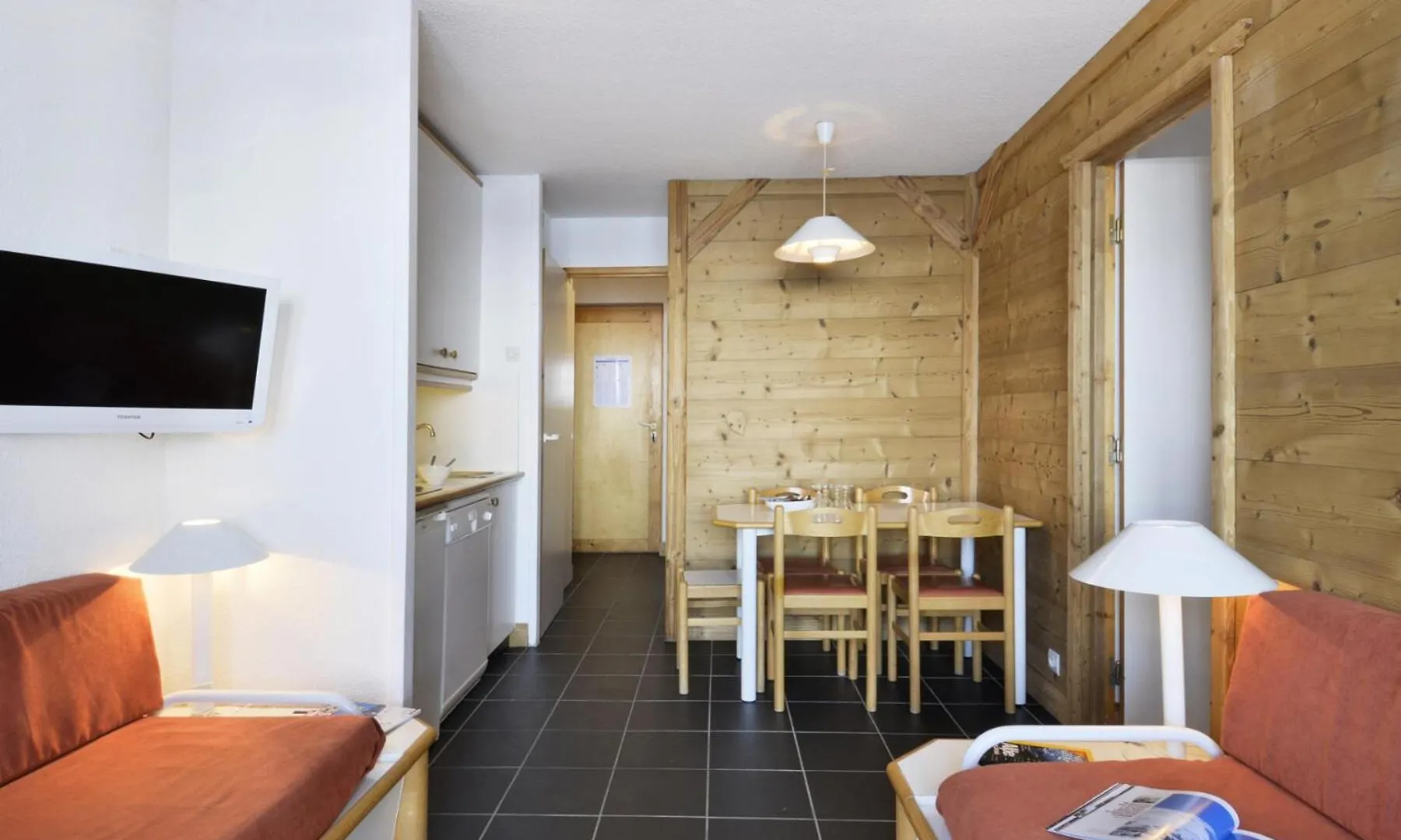 Residence Themis - 2 Pieces Pour 5 Personnes 65 Macot-la-Plagne Apartment